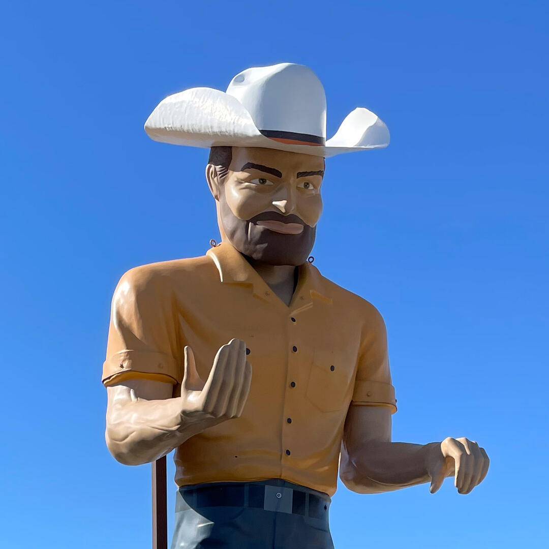 SoCal’s Historic Muffler Men by Fotospot