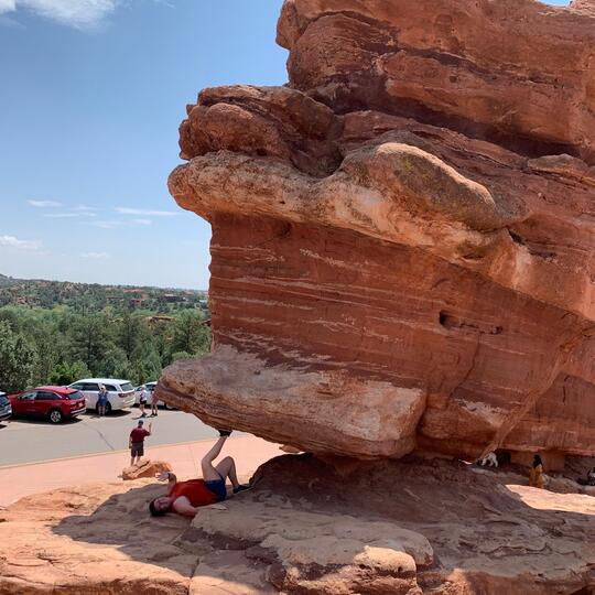 balancing rock colorado springs