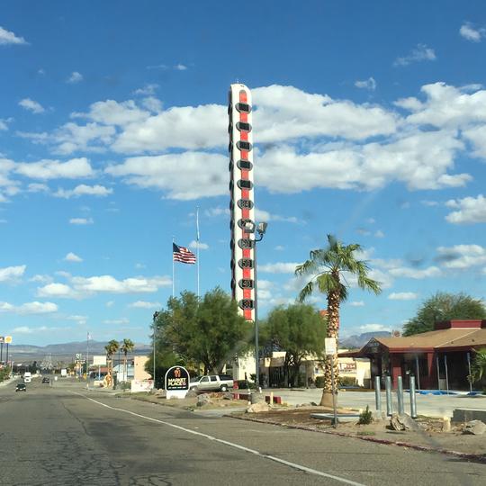 World's Tallest Thermometer - Weird Nevada