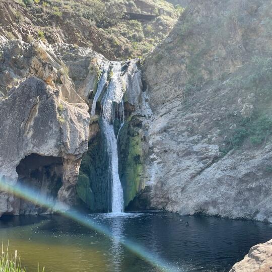 Paradise Falls in Thousand Oaks, California [OC] [3707x5561] : r