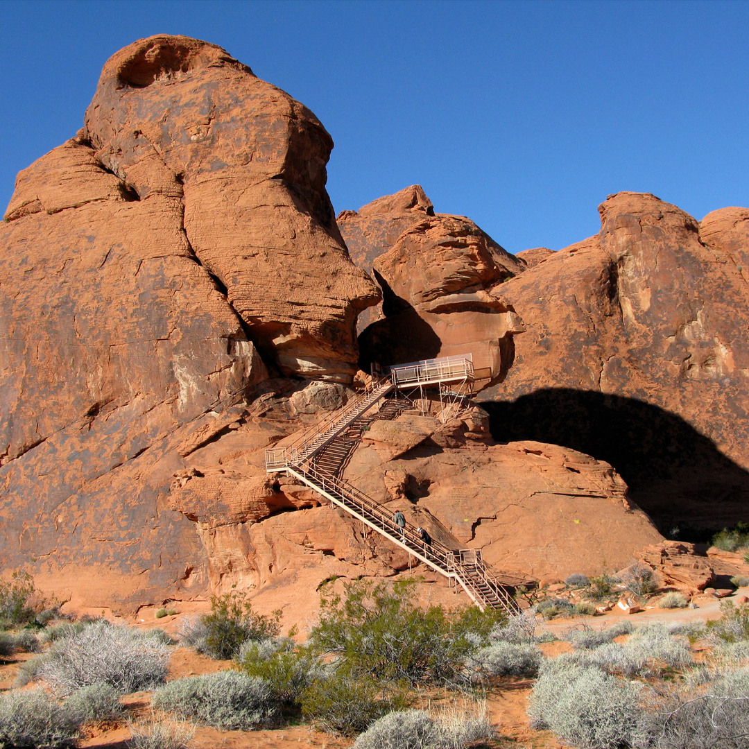 Atlatl Rock