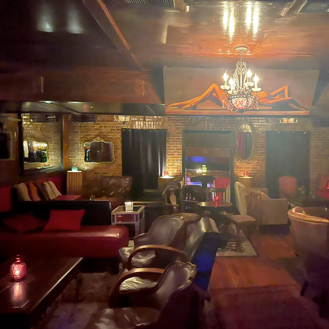 Henry’s on the Market