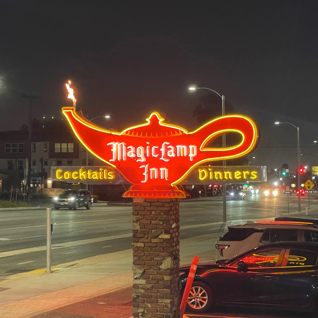 Magic Lamp Inn