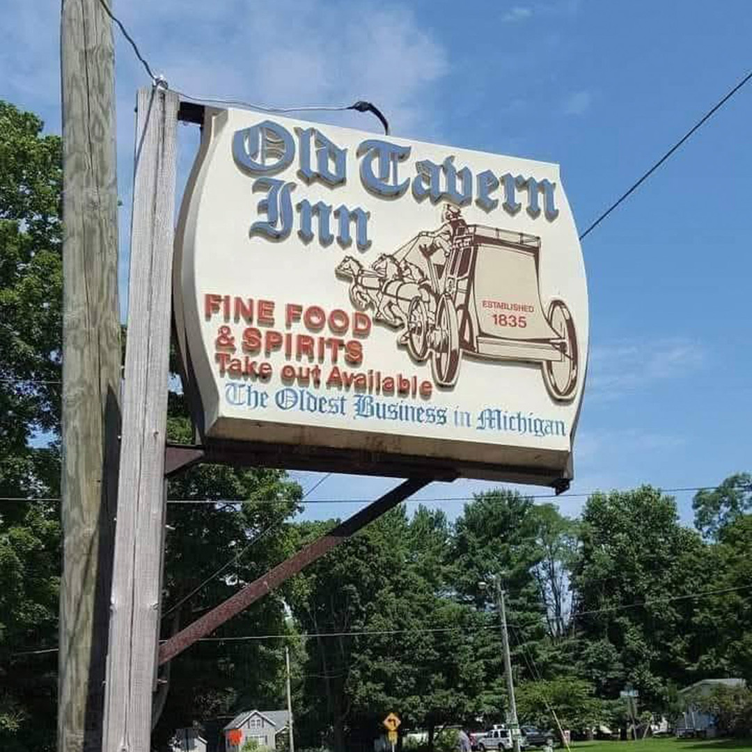 Old Tavern Inn