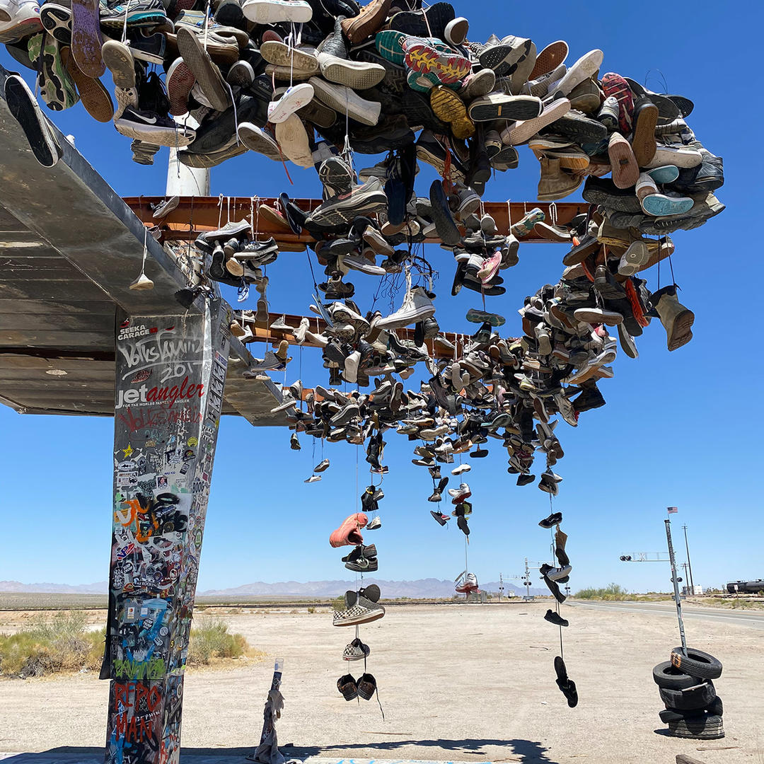 Gas Island Shoe Tree in Rice, CA