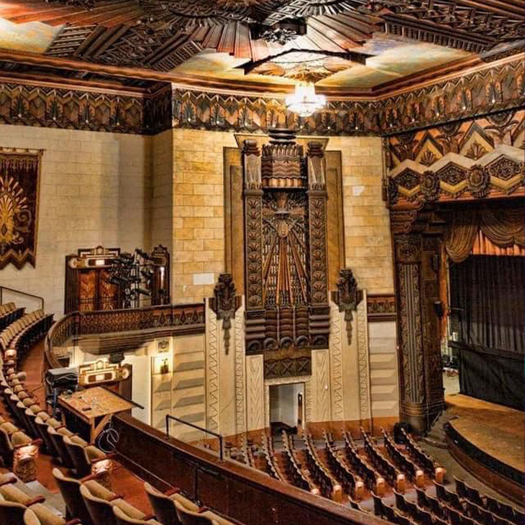 Warner Grand Theatre