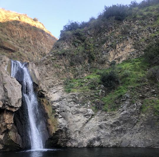 Paradise Falls in Thousand Oaks, California [OC] [3707x5561] : r